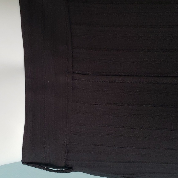 BLACK STRAIGHT DRESSY MIDI SKIRT WITH BELT LOOPS - Picture 3 of 7